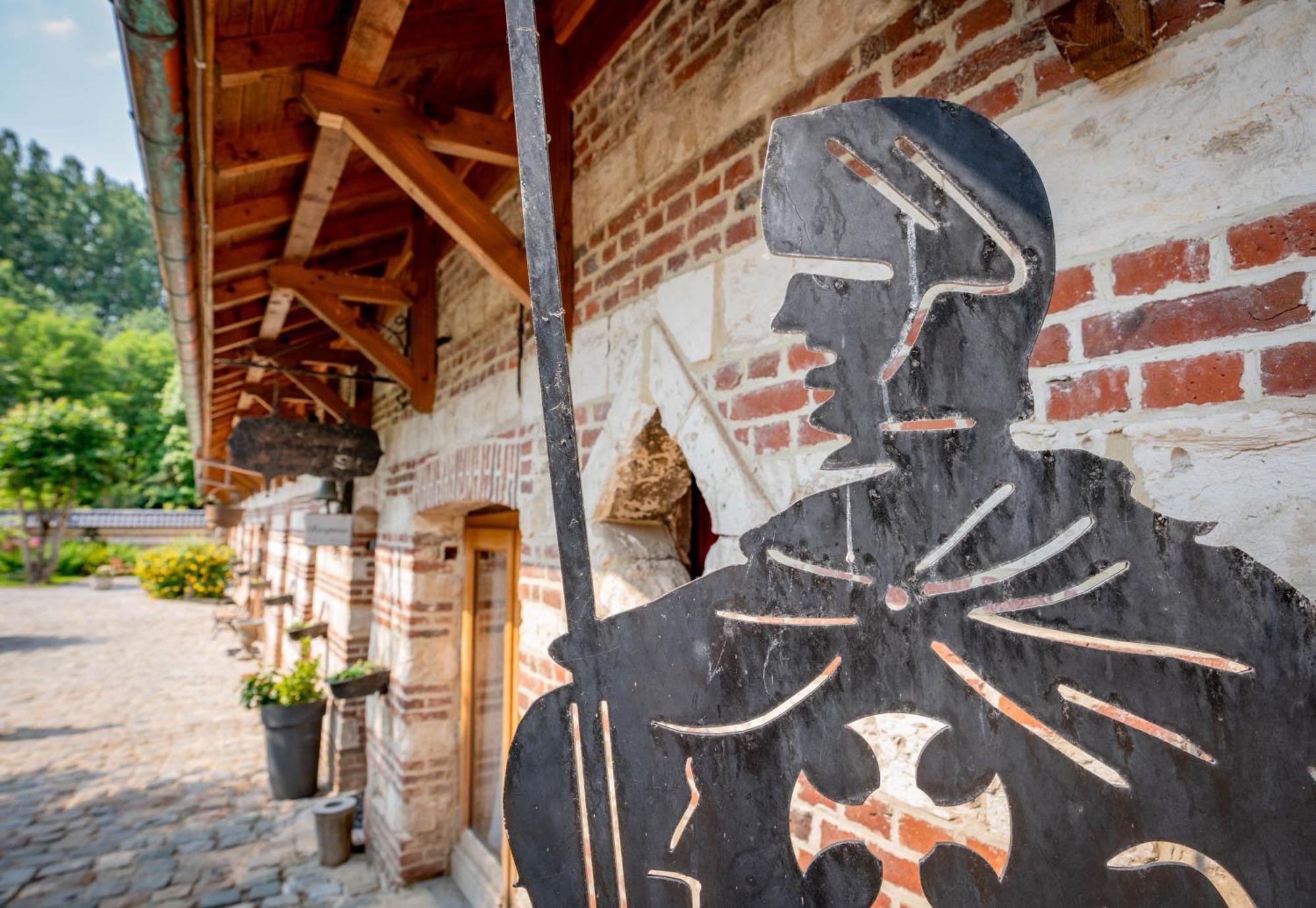 La Ferme Des Templiers De Flechinelle Bed & Breakfast