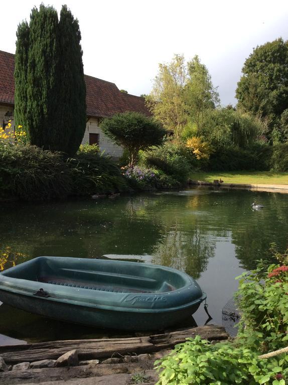 La Ferme Des Templiers De Flechinelle Bed & Breakfast *